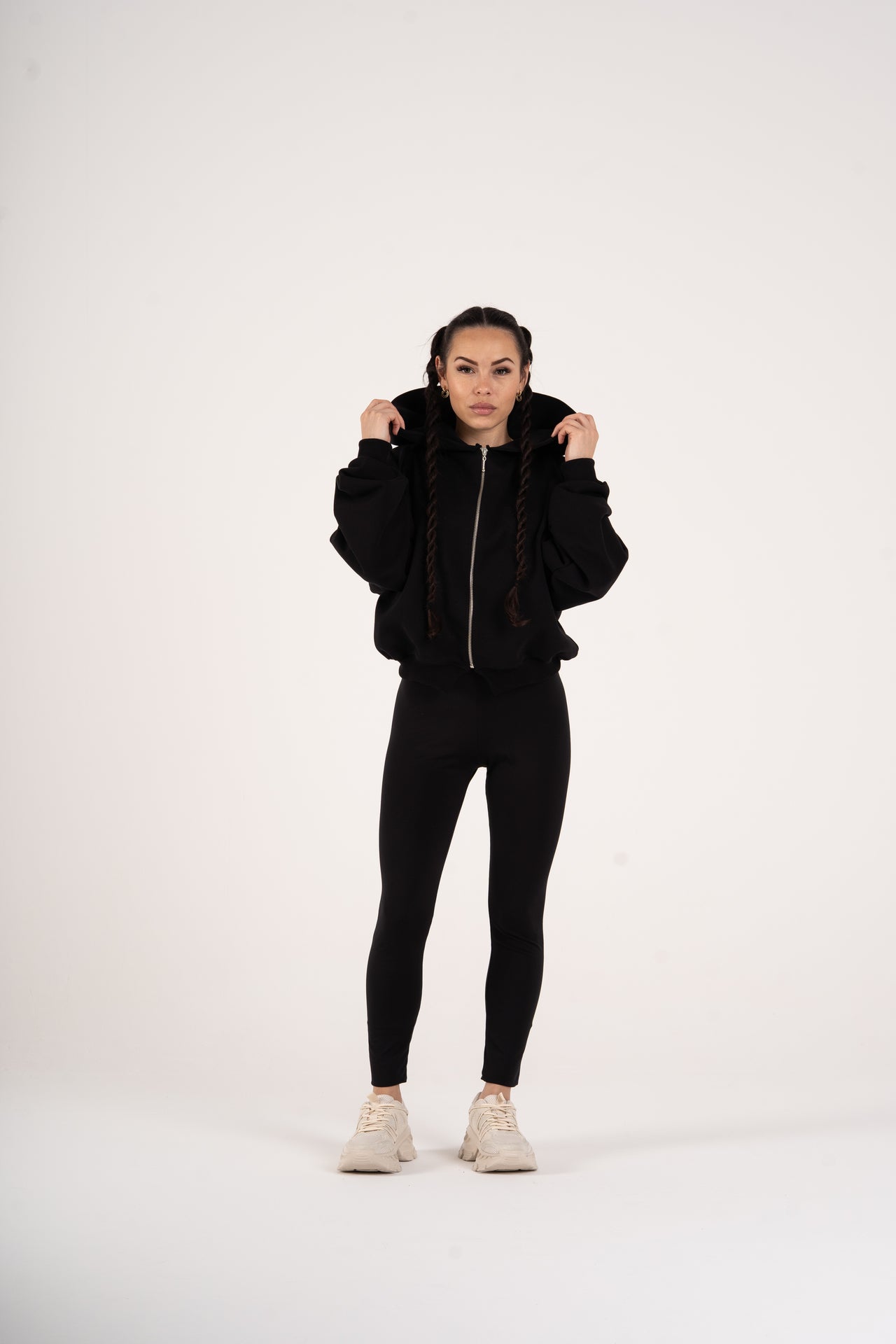 HOODIE HEAVY 470 BLACK ZIP WOMAN