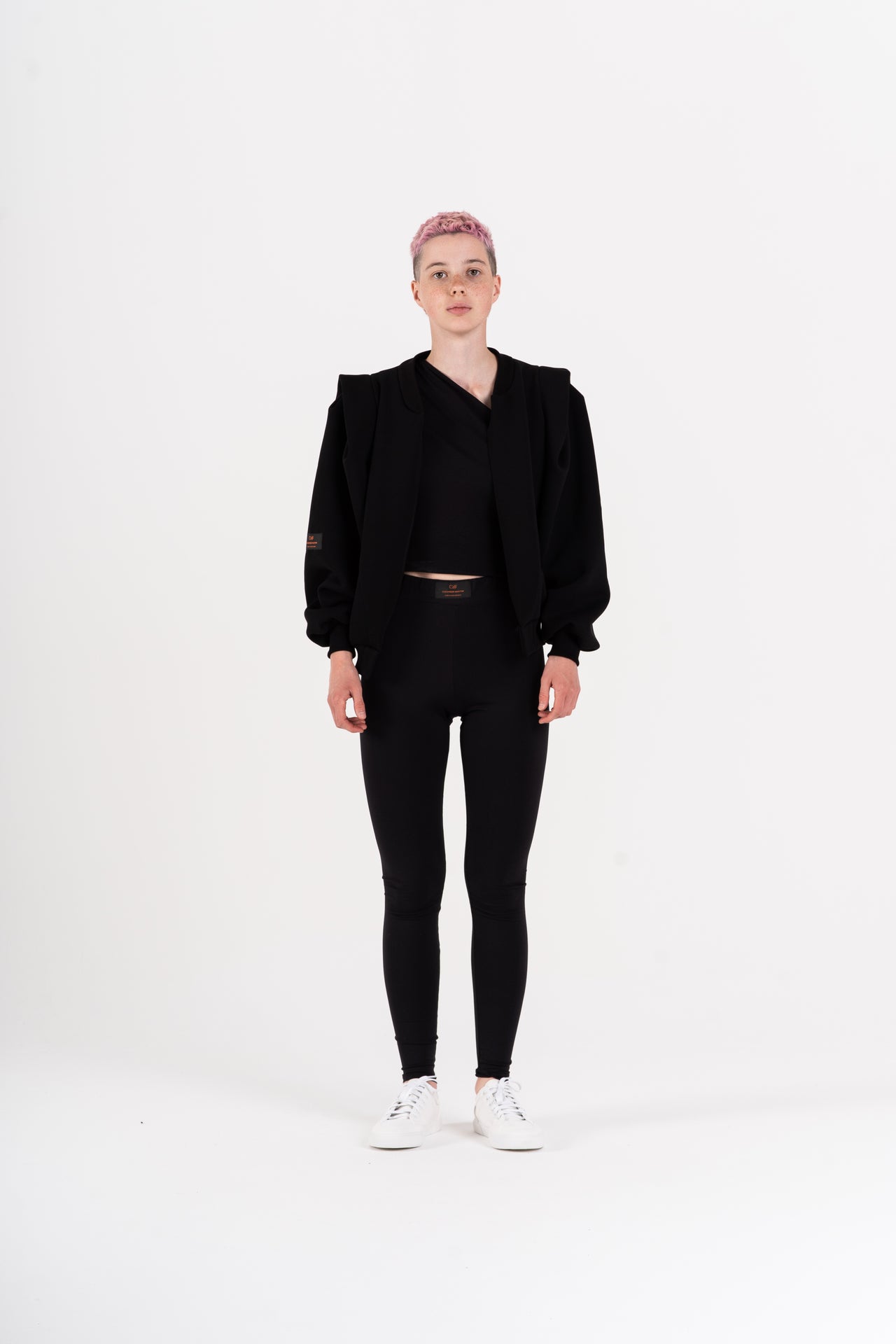 HOODIE BOMBER WITH ARM BLACK
